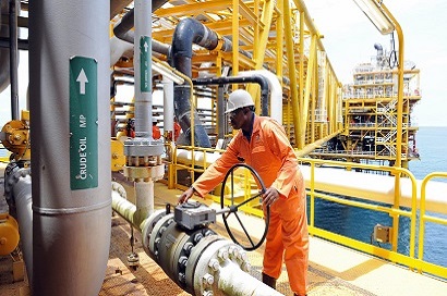 OIL AND GAS image